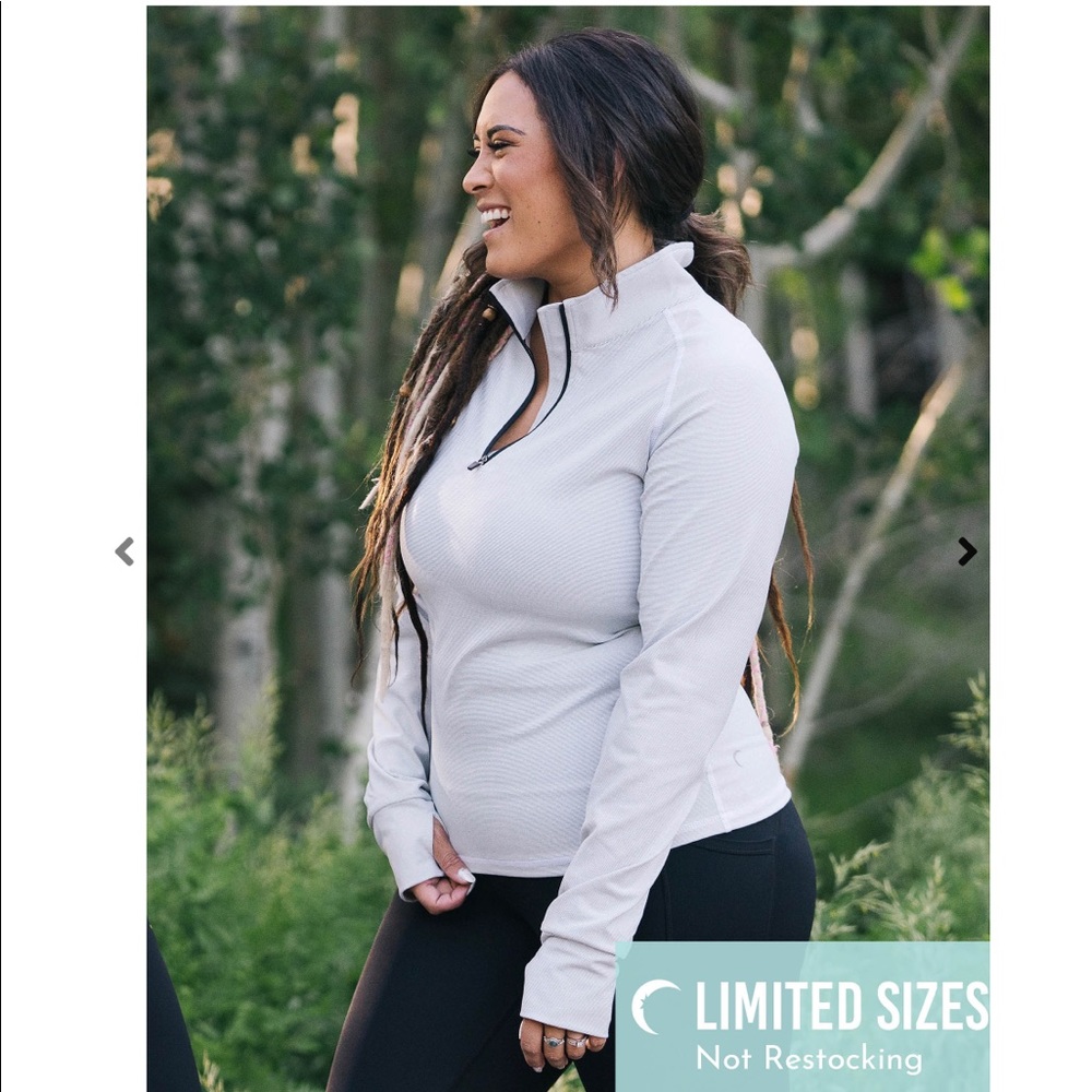 Zyia Performance Pearl Premium 1/4 Zip Long Sleeve